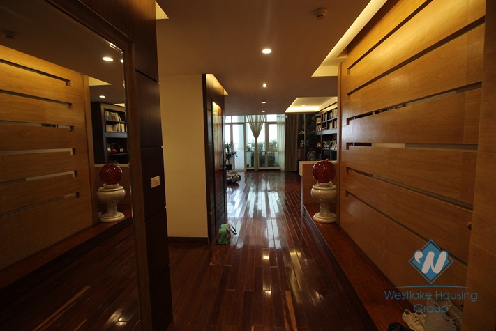 High quality penthouse for rent in Ciputra, Tay Ho, hanoi